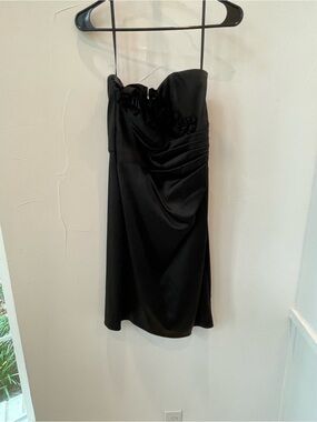 White House Black Market Black Strapless Ruched Satin Cocktail Dress Size 4